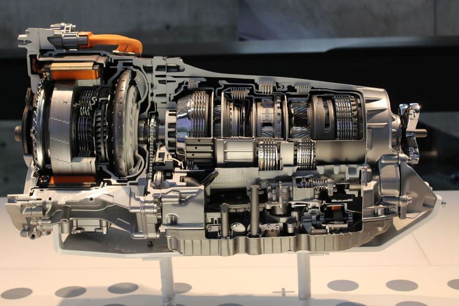 Cutaway of an automatic transmission showing its gears